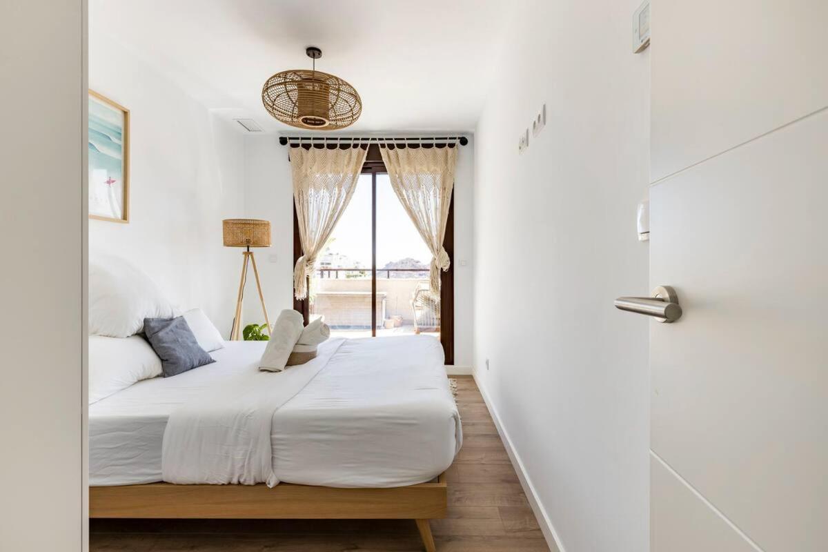 Luxury Designer Apartment - Unbeatable Sea Views 阿桂拉斯 外观 照片