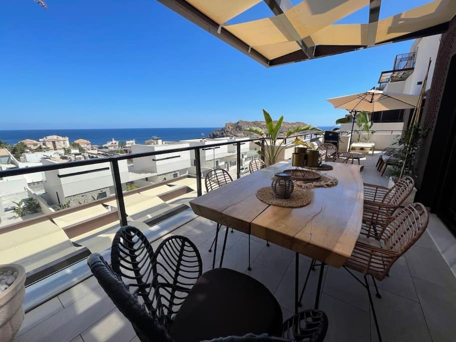 Luxury Designer Apartment - Unbeatable Sea Views 阿桂拉斯 外观 照片
