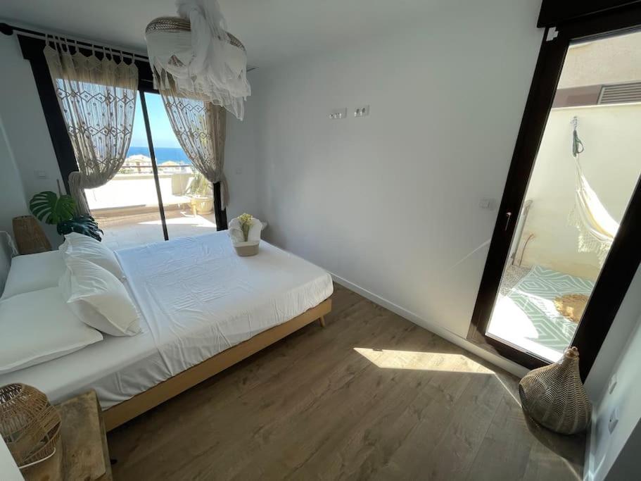 Luxury Designer Apartment - Unbeatable Sea Views 阿桂拉斯 外观 照片