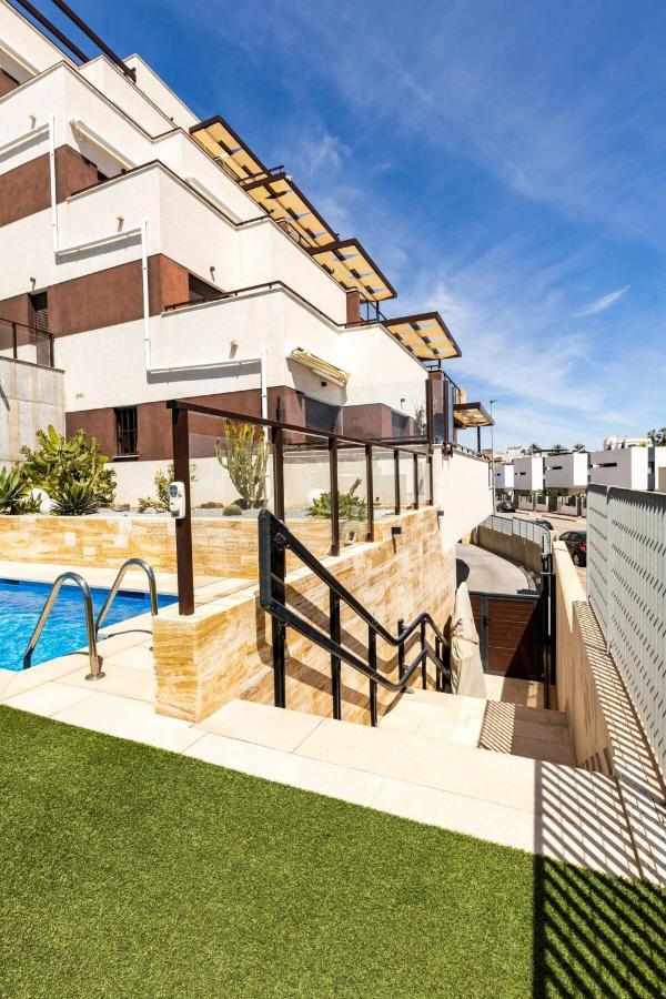 Luxury Designer Apartment - Unbeatable Sea Views 阿桂拉斯 外观 照片