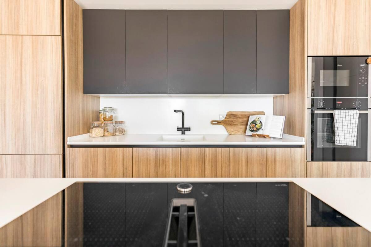 Luxury Designer Apartment - Unbeatable Sea Views 阿桂拉斯 外观 照片