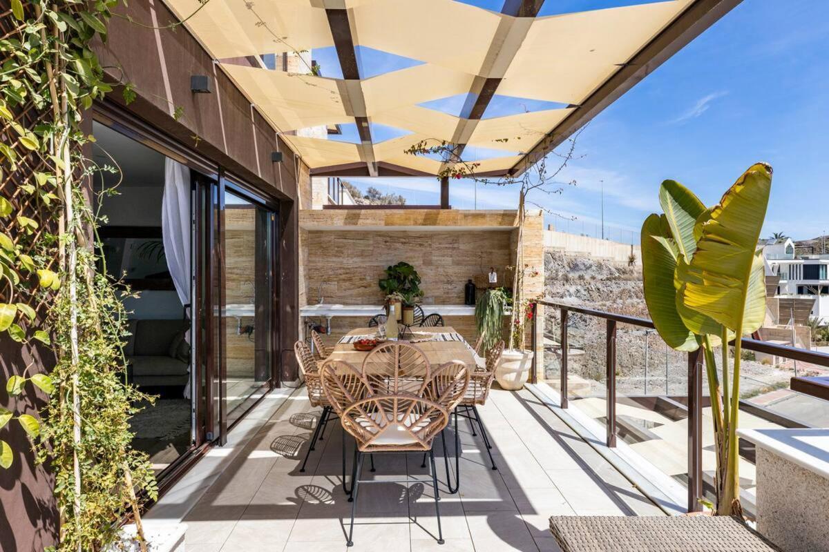 Luxury Designer Apartment - Unbeatable Sea Views 阿桂拉斯 外观 照片